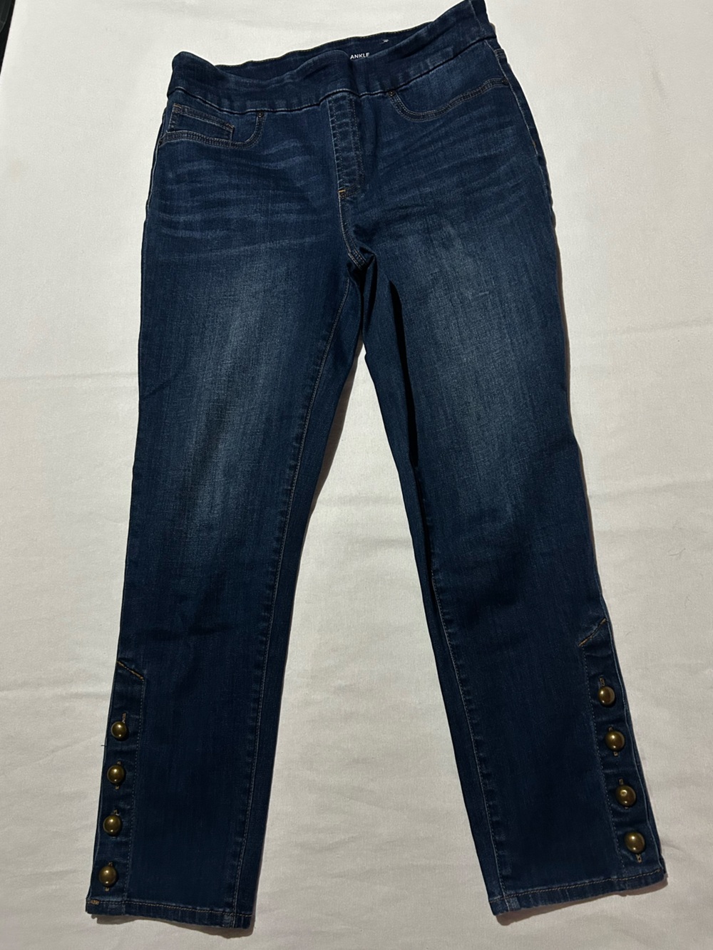 Chico's Dark Blue Pull On Ankle Button Details